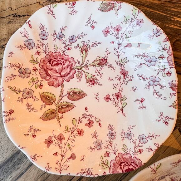 Set of 3-Johnson Brothers, 1930’s Rose Chintz Collection-Coupe Cereal Bowls-7.5” - Picture 3 of 10
